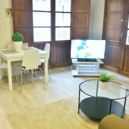 Apartment Superb Market